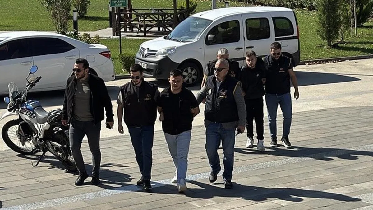Efecan bıçaklı kavgada can verdi
