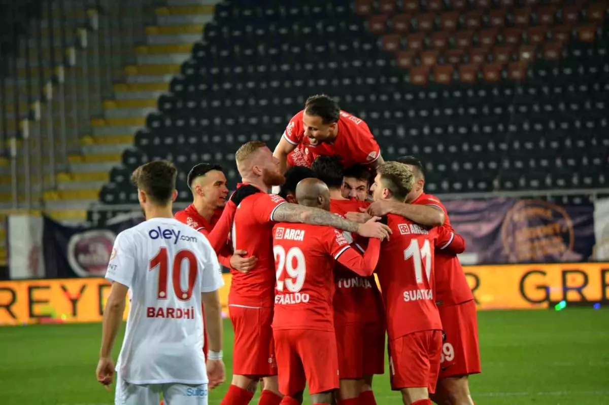 Çorum FK, Ümraniyespor’u 3-1 Yendi