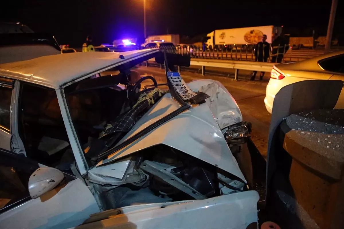 Tarsus’ta Trafik Kazası: İki Ölü, Beş Yaralı