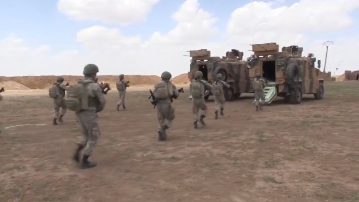 MSB duyurdu: Barış Pınarı bölgesinde 4 PKK/YPG’li terörist etkisiz hale getirildi