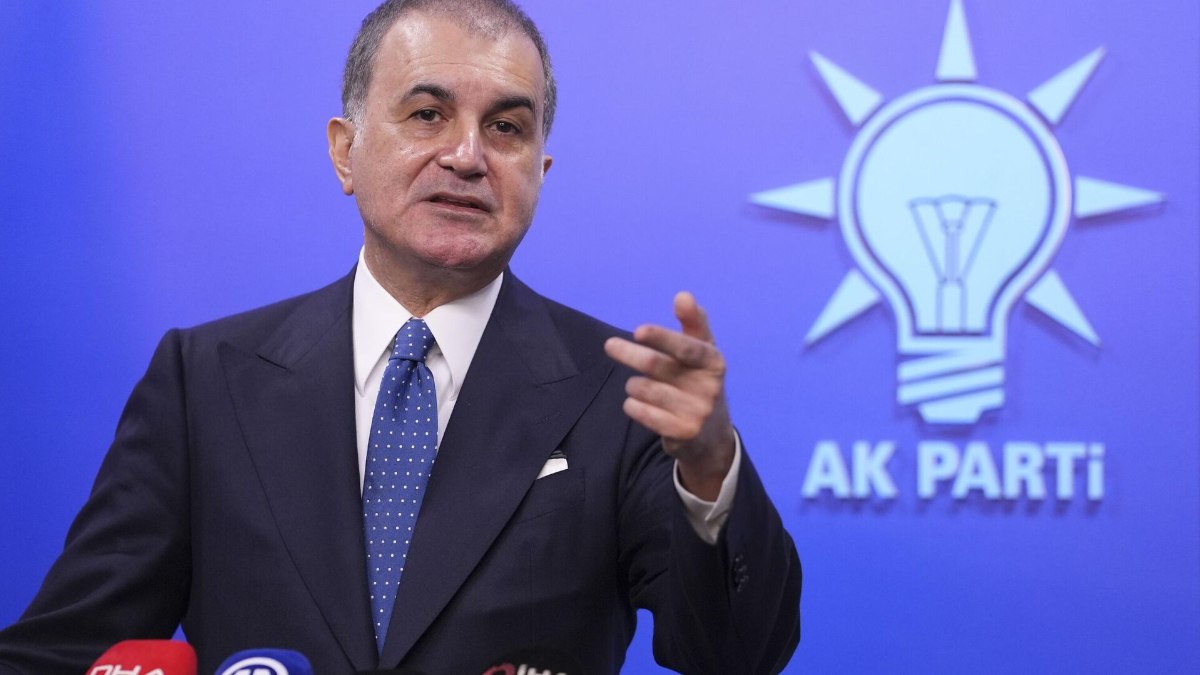 Ömer Çelik’ten Özgür Özel’e tepki: Mantıktan yoksun saldırılar