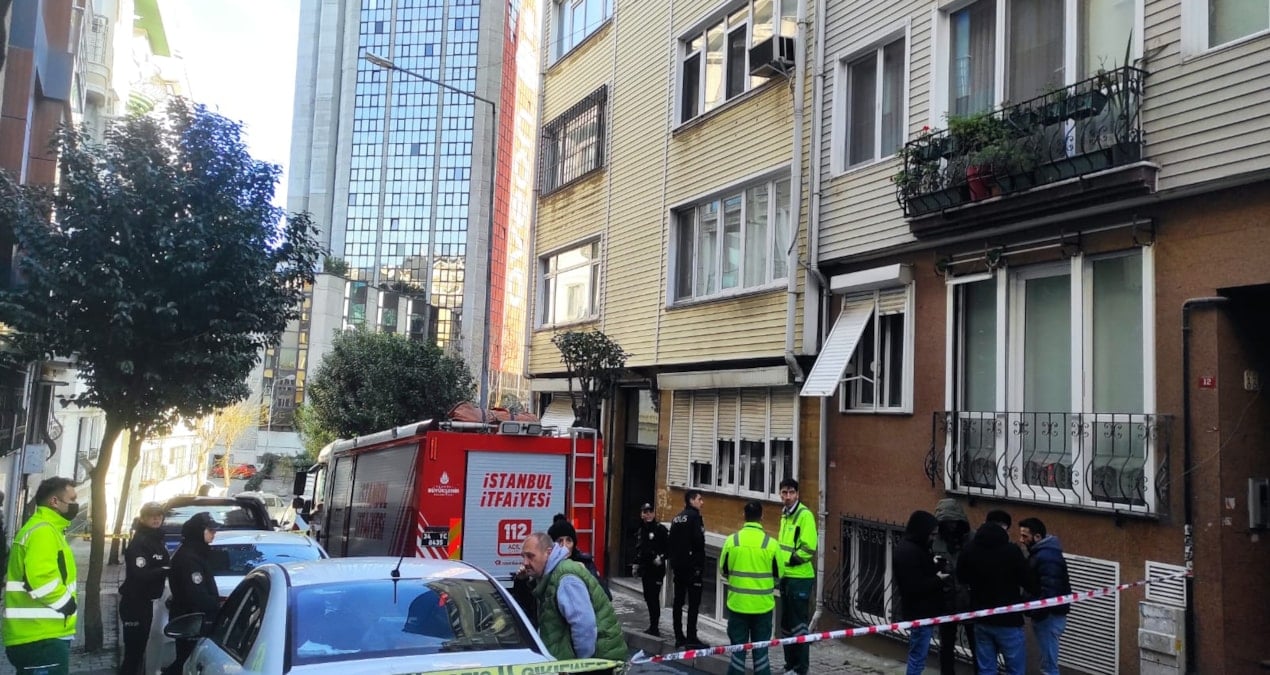 Şişli’de yangın yaşlı kadının canını aldı