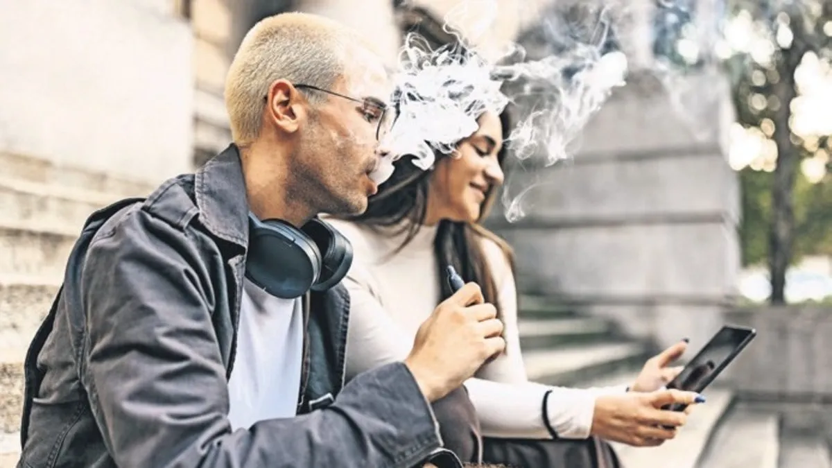 Elektronik sigara içenler tehdit altında