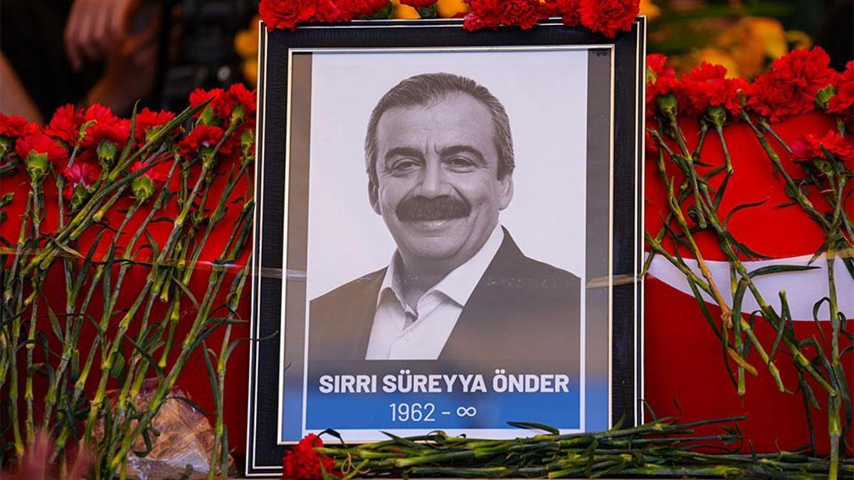 SON DAKİKA HABERİ! DEM Parti’den Sırrı Süreyya Önder’e suikast iddiasıyla ilgili açıklama